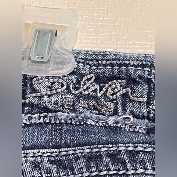 Silver Jeans Capri Suki Womens Blue Embroidered Pocket Mid Rise Denim Size 14 - Picture 6 of 14